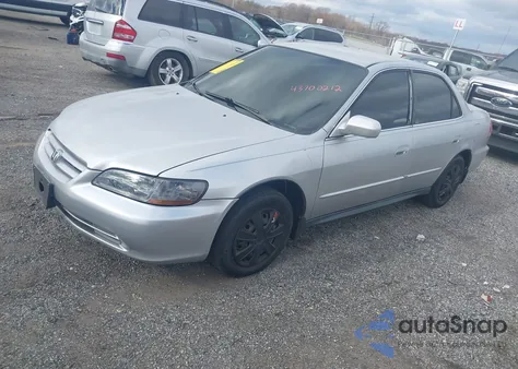 2002 Honda Accord 2.3 Lx z USA, uszkodzony, nr VIN 1HGCG56482A029616